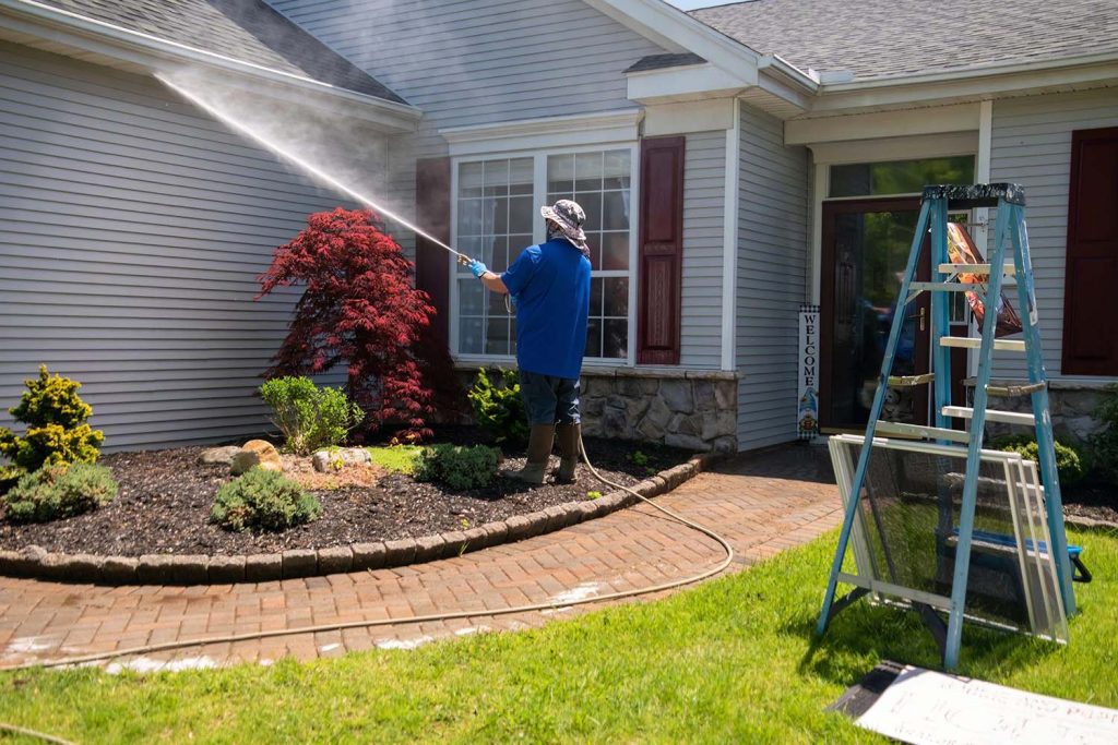 Professional Pressure Washing Services in Salem, OR image